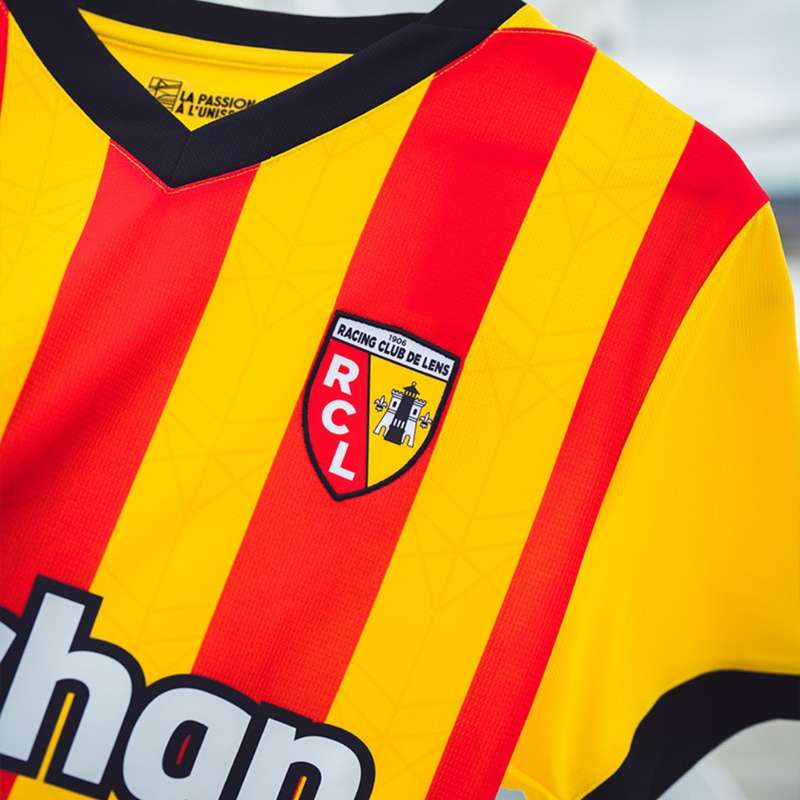 Lens home 24/25