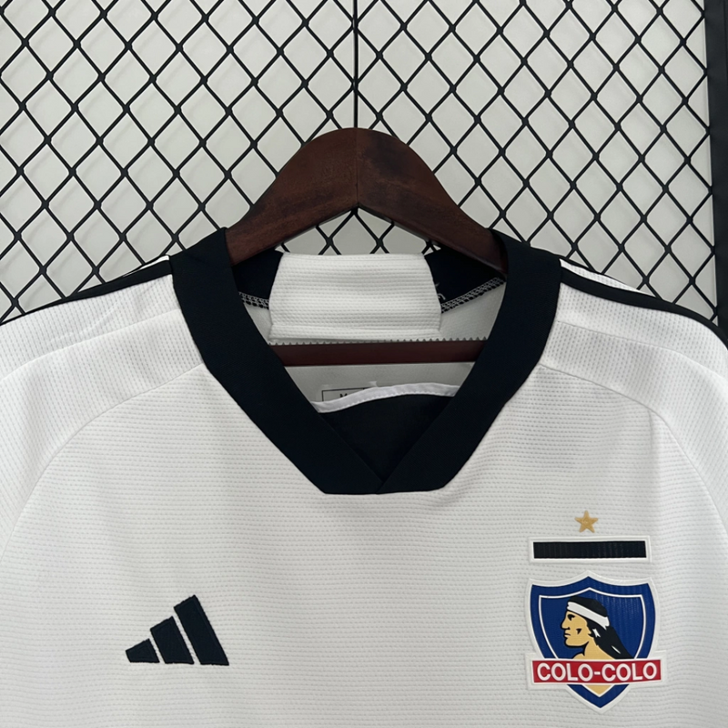 Colo-Colo home 24/25