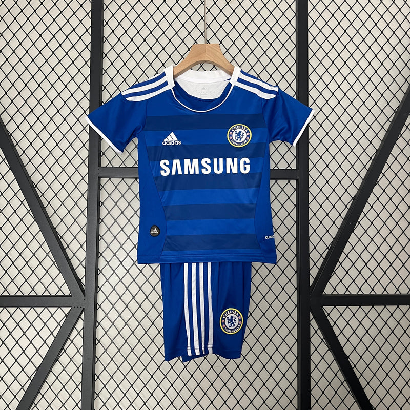 Kids Kit Chelsea home 2012 retro