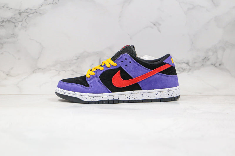 Nike SB Dunk Low ACG Terra