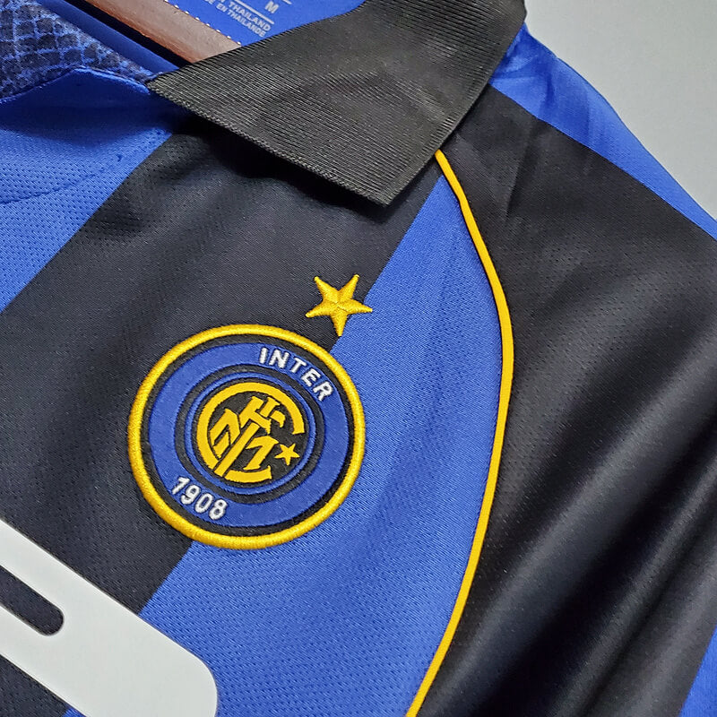 Inter Milan Home 01/02 Retro