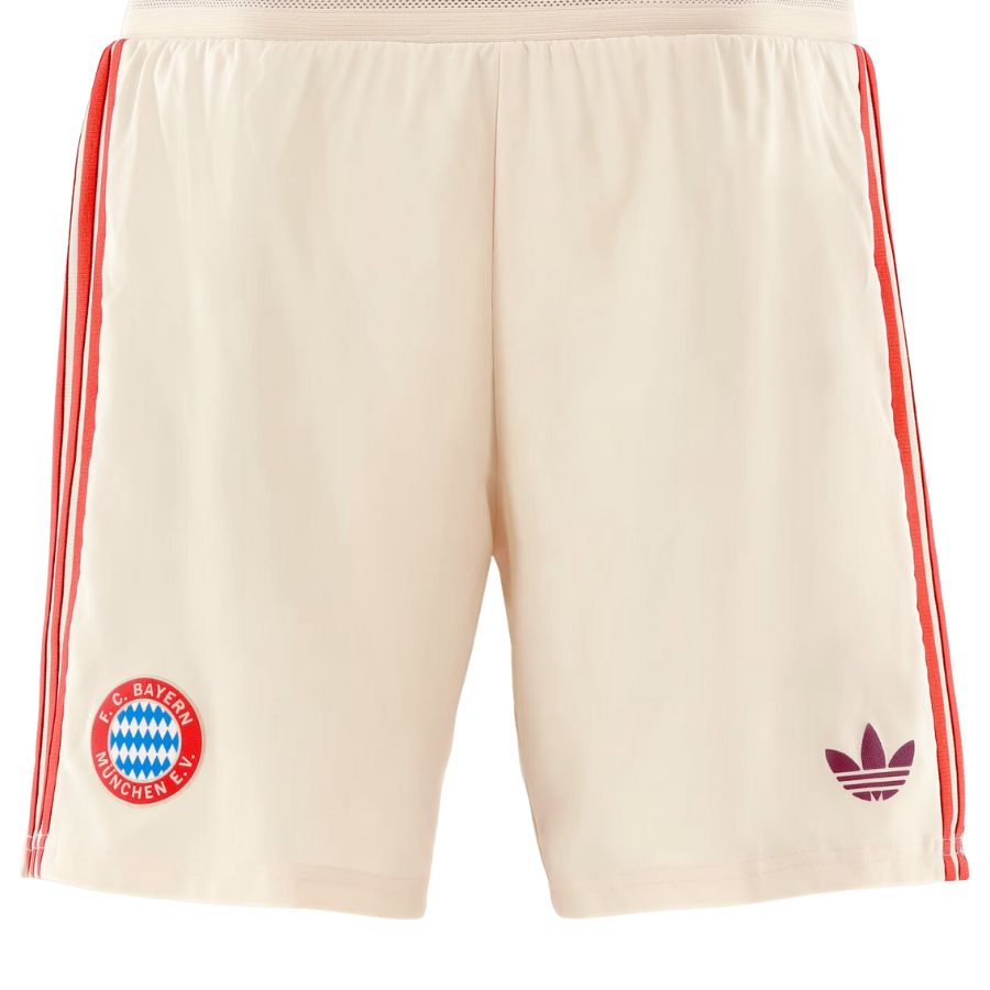 BRINDE-2024-11-22T185413.727_559cf131-00ab-409e-b4dc-2932bddbefa9 Shorts Juventus Third 2024/25 - Image 1