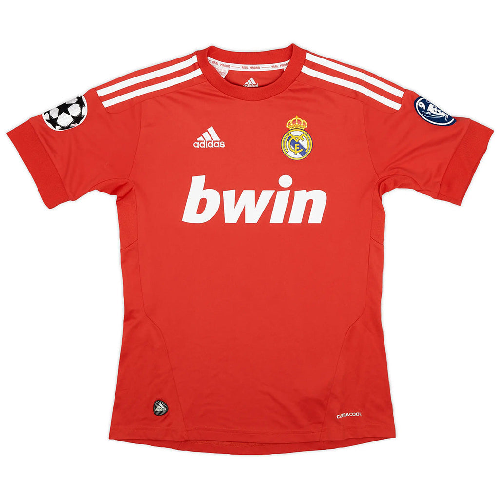 Retro_Third_Jersey_2011_frente_1024x_30d0cd74-3a62-45cd-ad1a-1c79e237cca2 Real Madrid Third Retro Jersey 2011/12 - Image 1