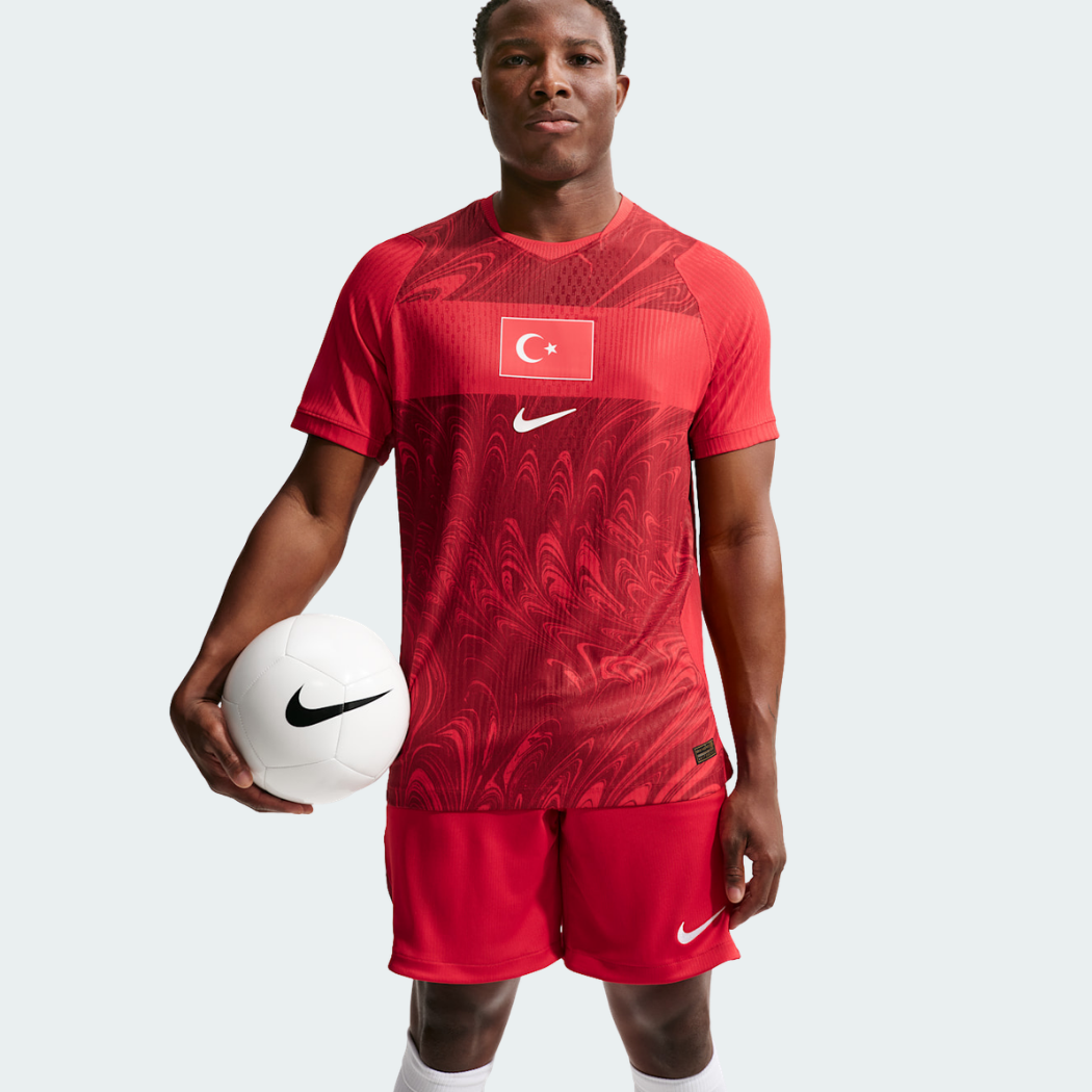 19_b3b6ccad-7586-4a1d-bcd9-008e806137a5 Camisa Turquia 2026/27 I Jogador - Image 1
