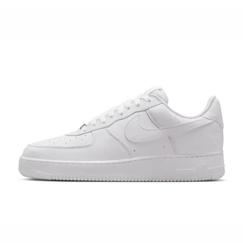 6_6_11zon_9523cad5-c82f-4a90-b367-3e42b0cb3c70 Kobe Bryant x Nike Air Force 1 Low White - Image 1