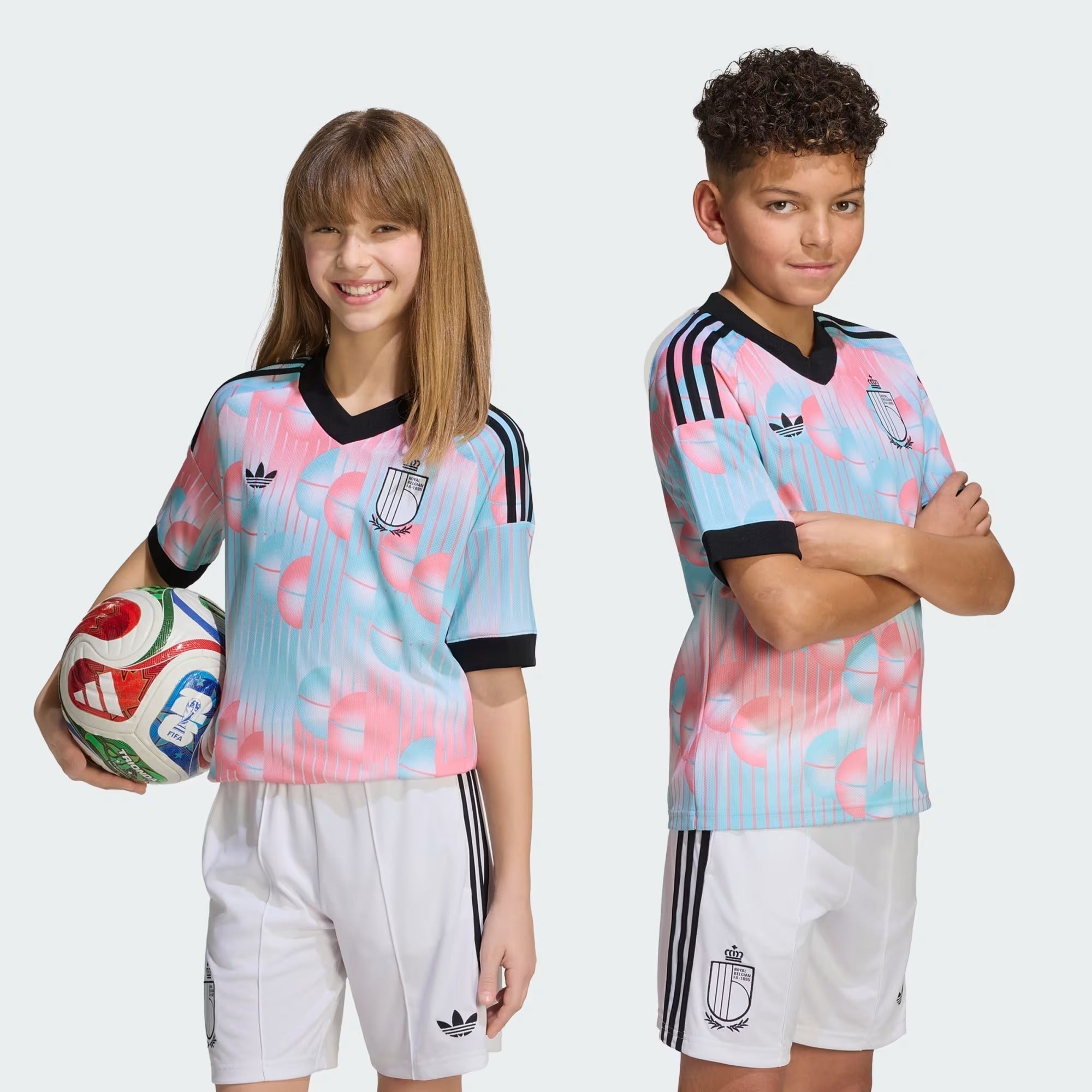 download_-_2026-03-24T235234.997_900848b5-28e2-405f-9178-4e95980ae8c3 Conjunto Infantil Bélgica 2026/27 II Kit - Image 1
